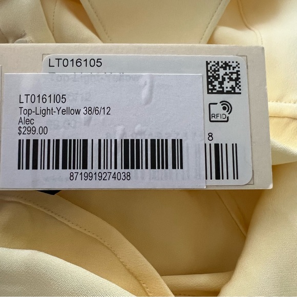 Suistudio Alec Pure Silk Blouse in Light Yellow Size EU 38, US 6, New w/Tag $299 - Picture 8 of 10